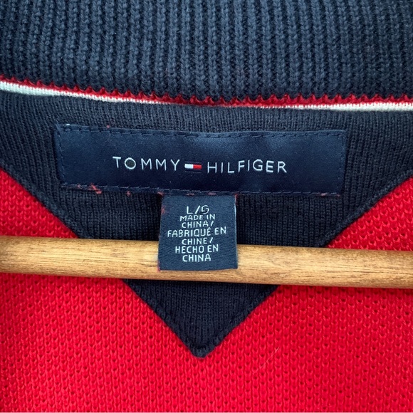 Tommy Hilfiger 1/4 Zip Sweater - Picture 4 of 4